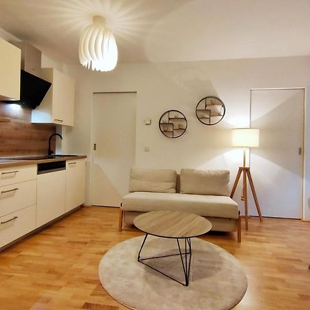 Luma Apartment Near Schoenbrunn With Parking 비엔나 외부 사진