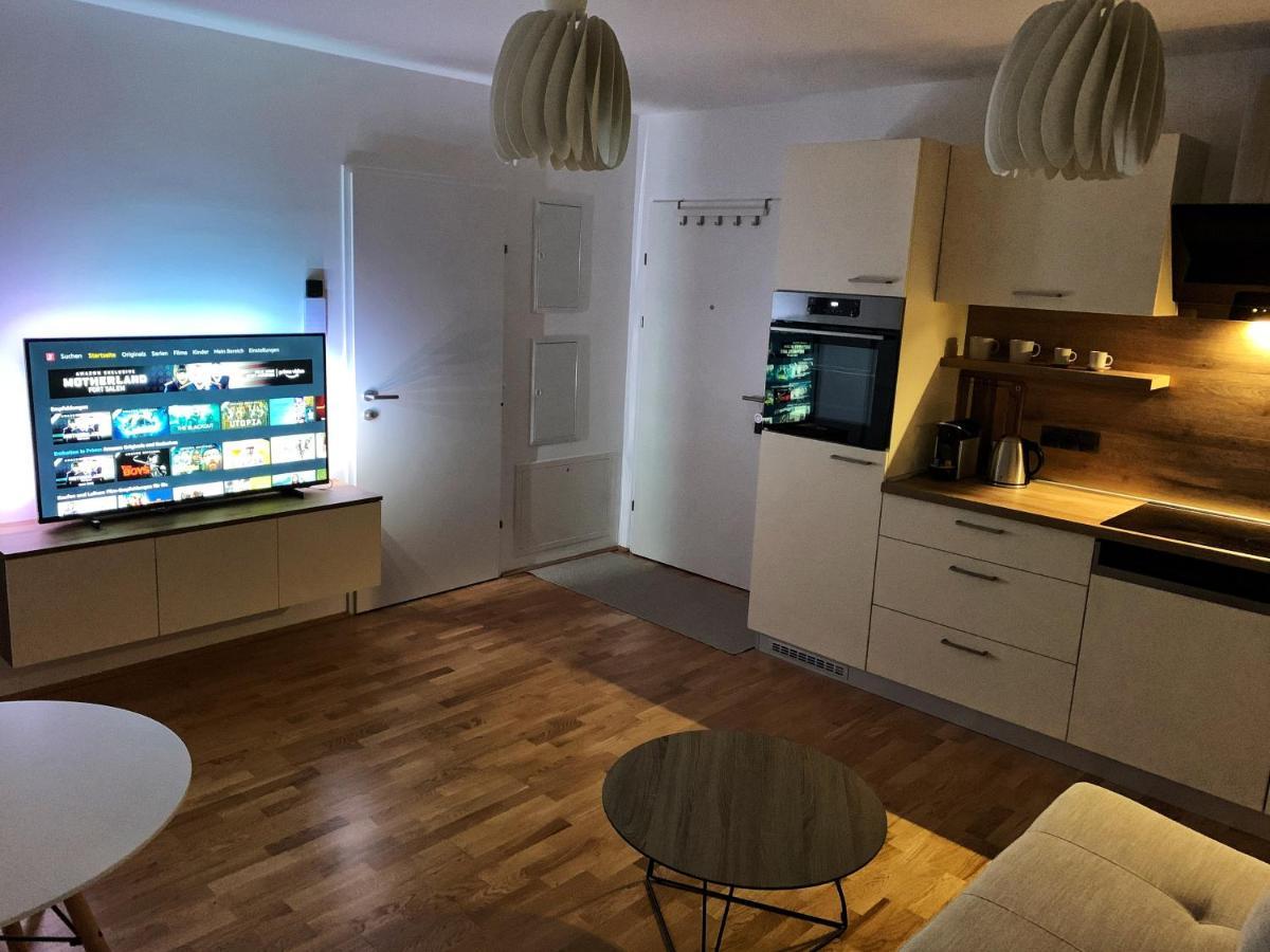 Luma Apartment Near Schoenbrunn With Parking 비엔나 외부 사진
